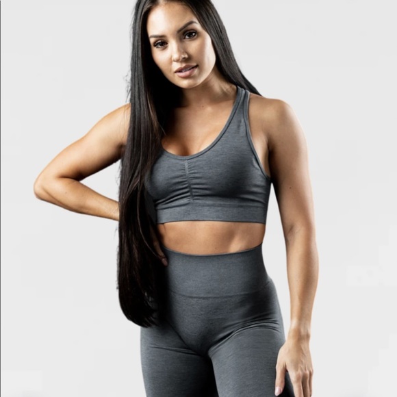 **SOLD** Alphalete Amplify Sport bra - Picture 3 of 3